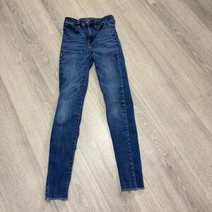 American Eagle Outfitters Super Hi-Rise Jegging Crop Blue Jeans